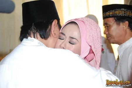 Foto Melly Zamri