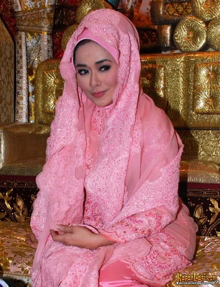 Foto Melly Zamri
