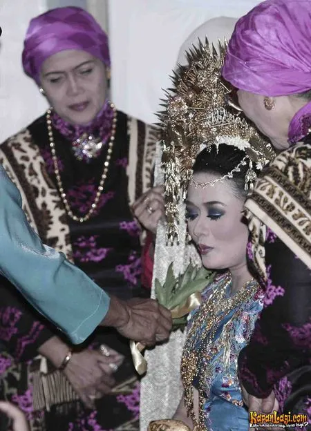 Foto Melly Zamri