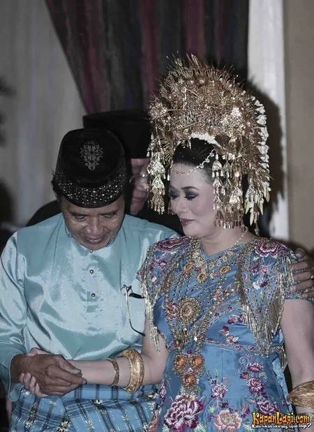 Foto Melly Zamri