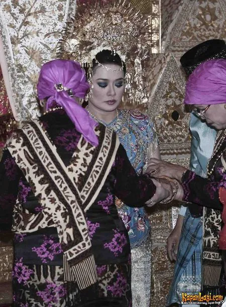 Foto Melly Zamri