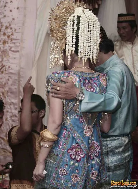 Foto Melly Zamri