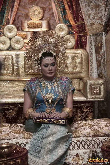 Foto Melly Zamri
