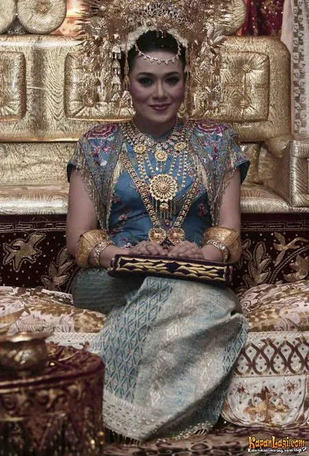 Foto Melly Zamri
