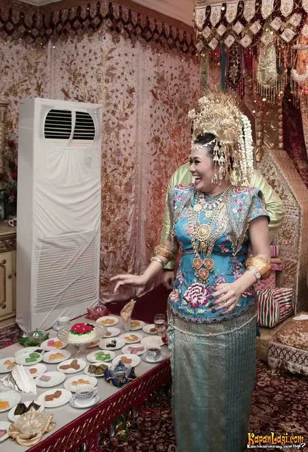 Foto Melly Zamri
