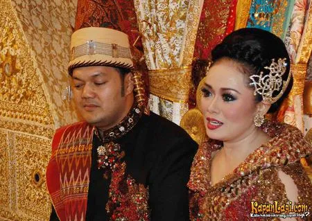 Foto Melly Zamri