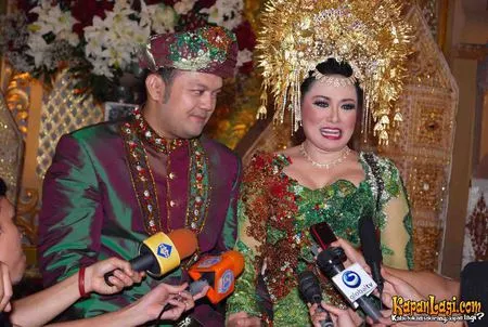 Foto Melly Zamri