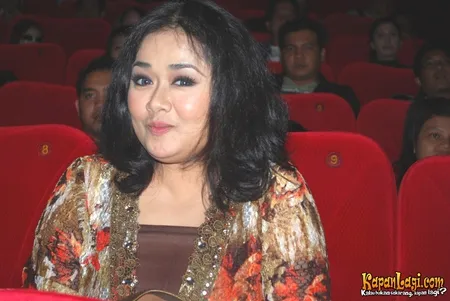 Foto Melly Zamri