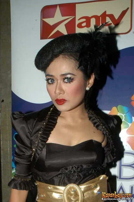 Foto Melly Zamri