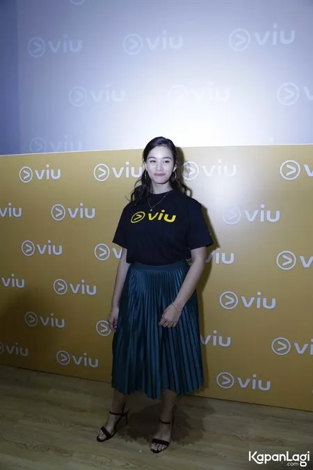 Foto Mentari De Meralle