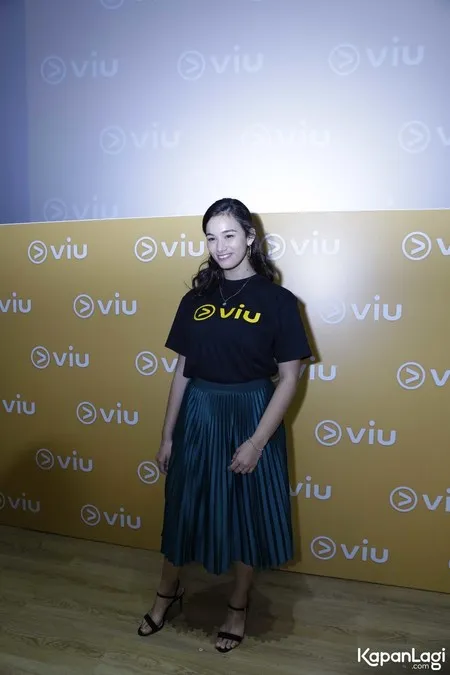 Foto Mentari De Meralle