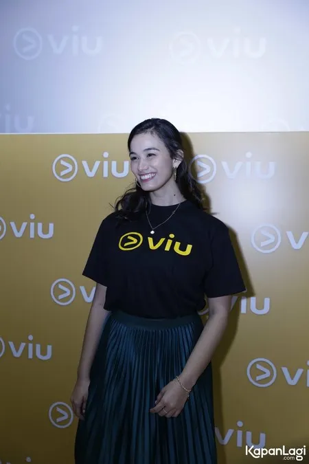 Foto Mentari De Meralle