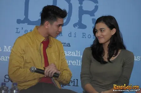 Foto Mentari De Merelle