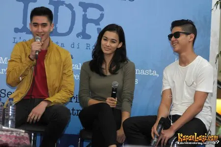 Foto Mentari De Merelle