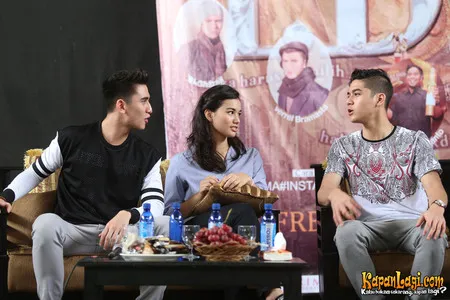 Foto Mentari De Merelle