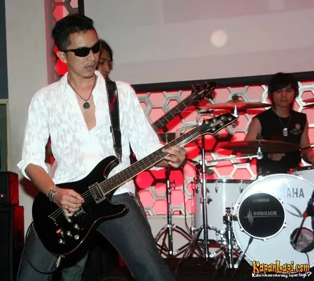 Foto Merah Delima Band