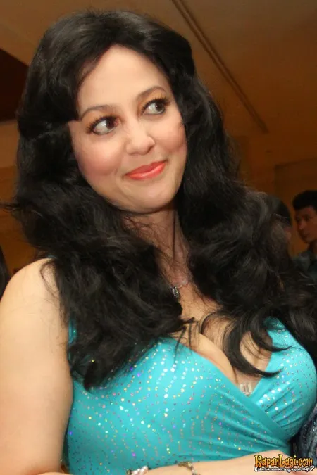 Foto Meriam Bellina Foto Meriam Bellina