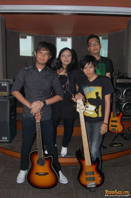 Foto Merpati Band