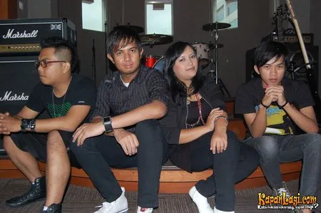 Foto Merpati Band