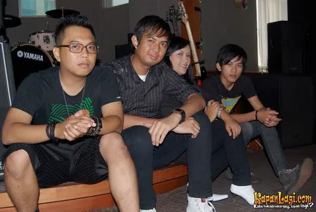 Foto Merpati Band