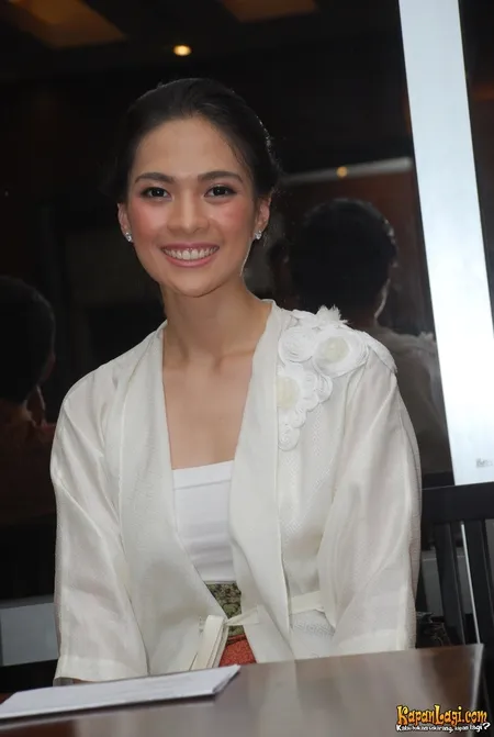 Foto Mesty Ariotedjo