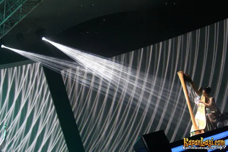 Foto Mesty Ariotedjo