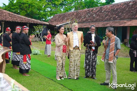 Foto Migi Rihasalay
