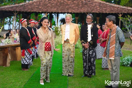 Foto Migi Rihasalay