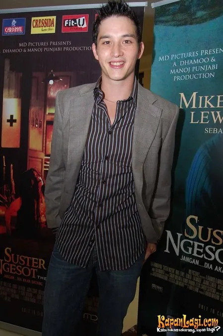 Foto Mike Lewis
