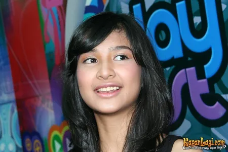 Foto Mikha Tambayong
