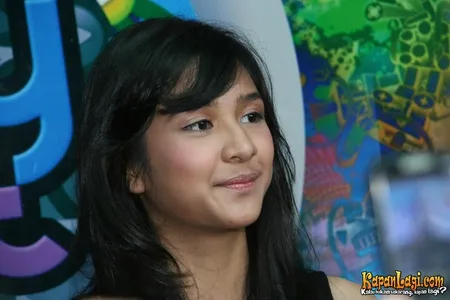 Foto Mikha Tambayong