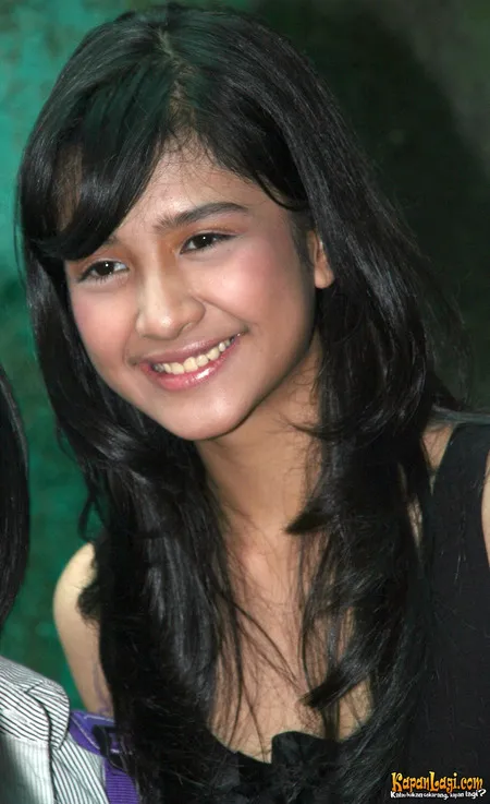 Foto Mikha Tambayong