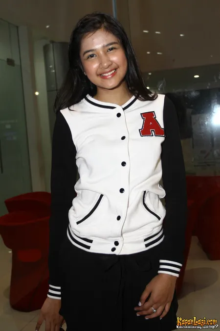 Foto Mikha Tambayong