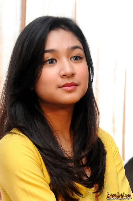 Foto Mikha Tambayong