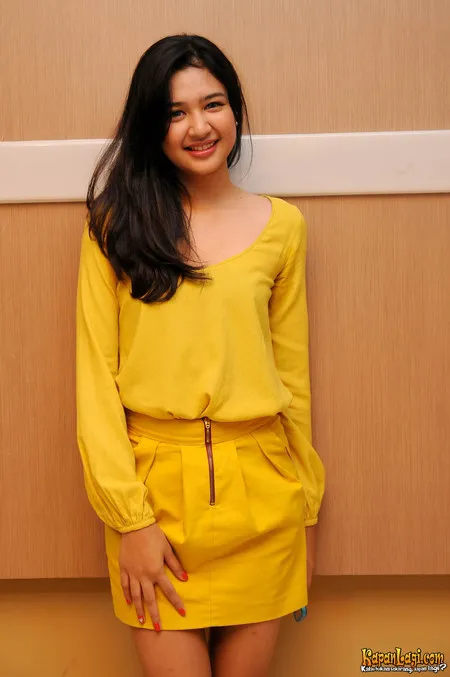 Foto Mikha Tambayong