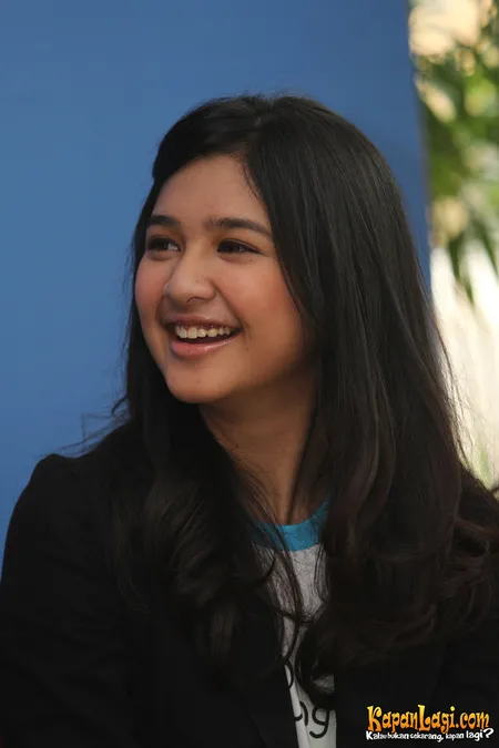 Foto Mikha Tambayong