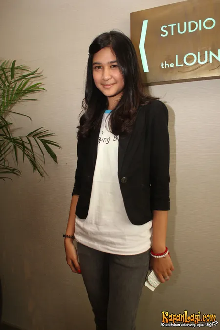Foto Mikha Tambayong