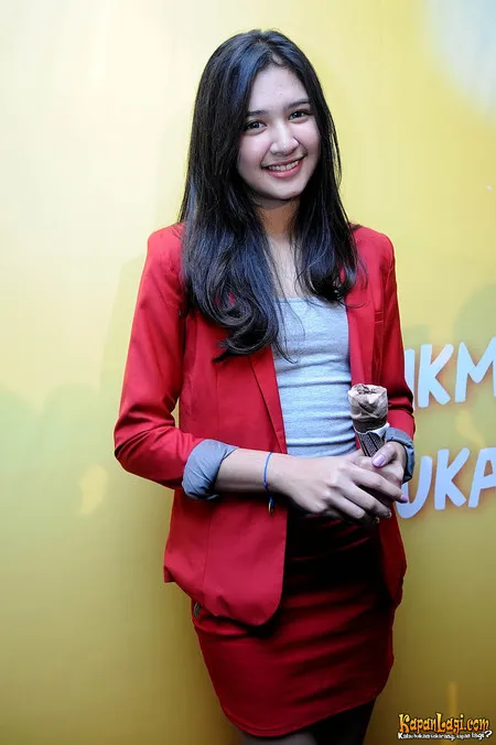 Foto Mikha Tambayong