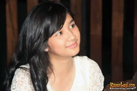 Foto Mikha Tambayong