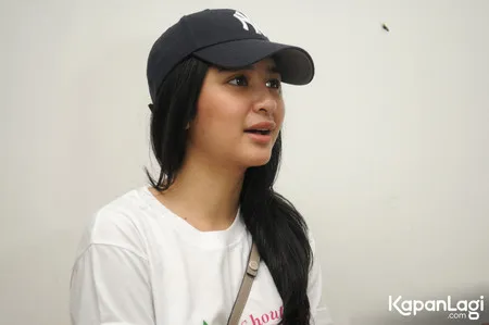 Foto Mikha Tambayong