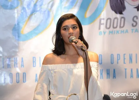 Foto Mikha Tambayong