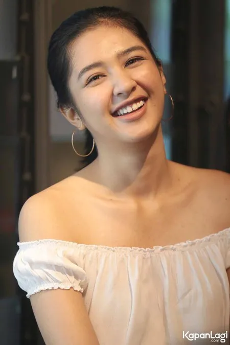 Foto Mikha Tambayong