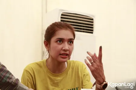 Foto Mikha Tambayong