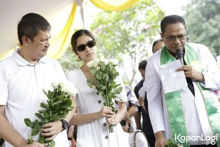 Foto Mikha Tambayong