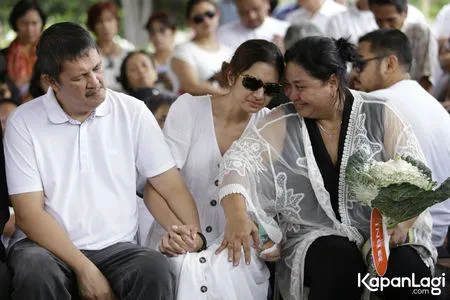 Foto Mikha Tambayong