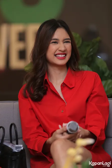 Foto Mikha Tambayong