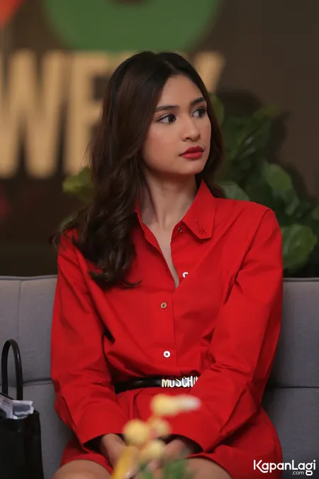 Foto Mikha Tambayong