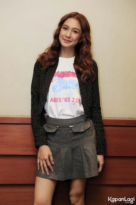 Foto Mikha Tambayong