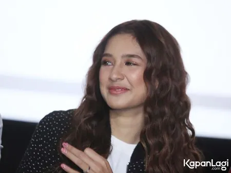 Foto Mikha Tambayong