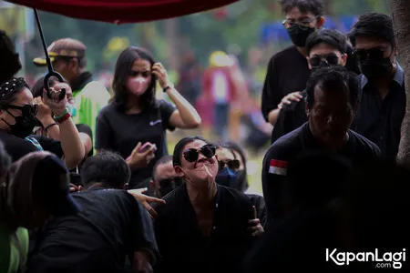 Foto Mikha Tambayong